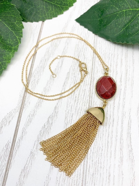 Red Jasper  Necklace — Dainty Gold Chain & Gemstone Pendant Jewelry