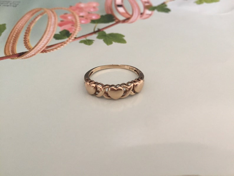 Yellow Gold 10k Band Hearts and X\u2019s Vintage
