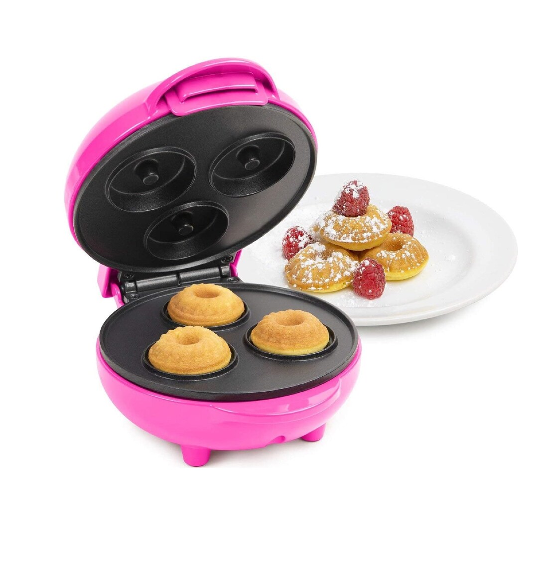 Mymini Lava & Bundt Cake Maker by Nostalgia, Make Your Own Mini Snacks