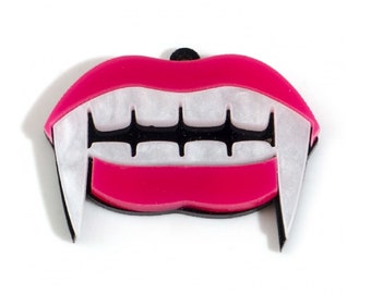 Vampire Fang Acrylic Pendants, Set of 5, Fuchsia Color Lips