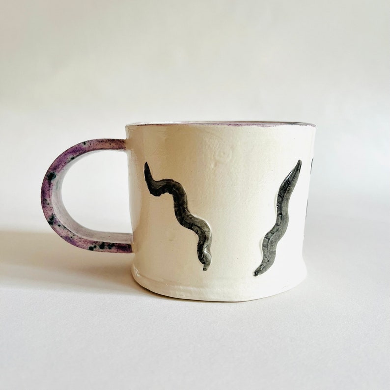 Live Eels ceramic mug image 2