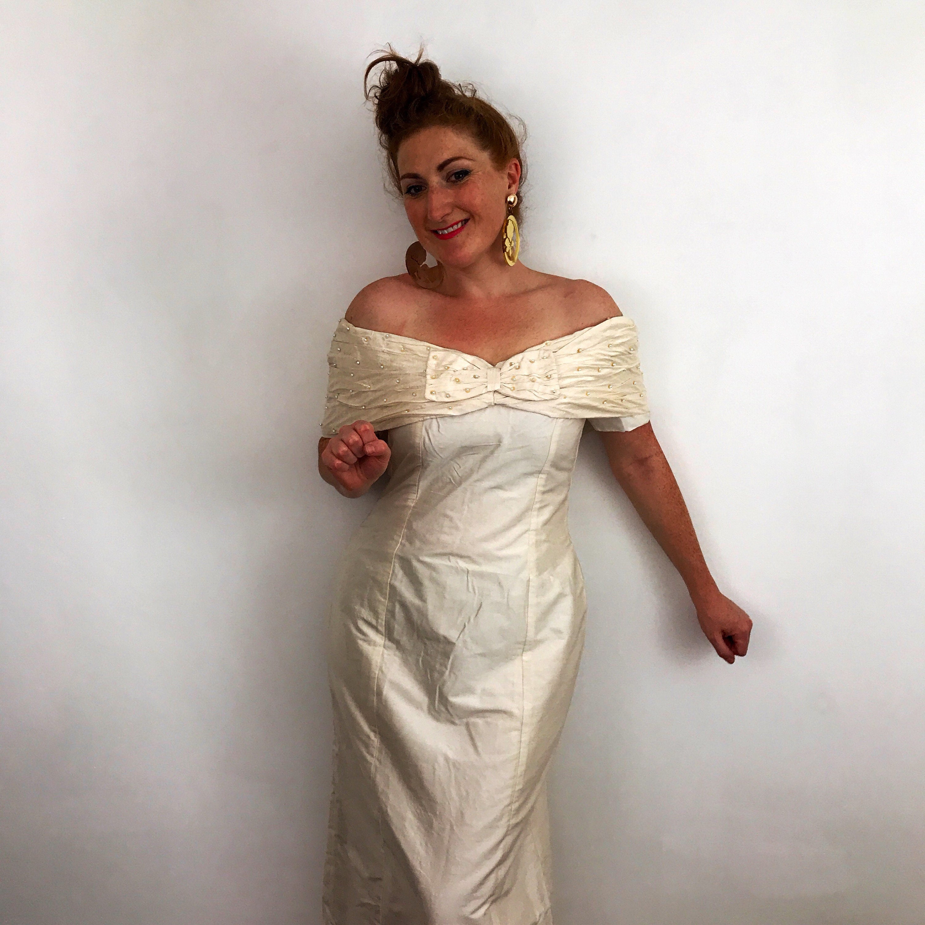 Vintage Hourglass Wedding Dress