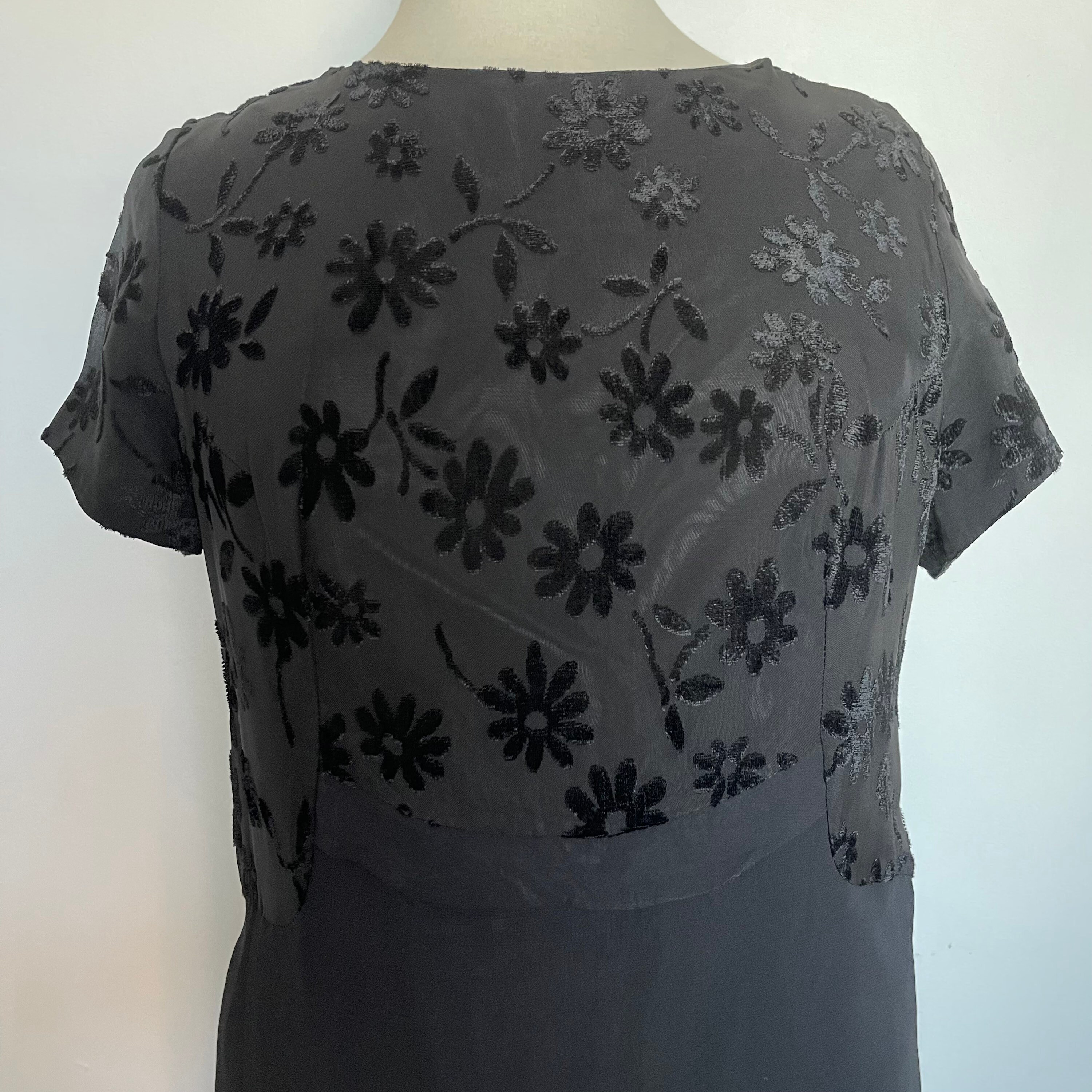 1960s dress, shift dress, 60s dress,black crepe chiffon,devore, velvet