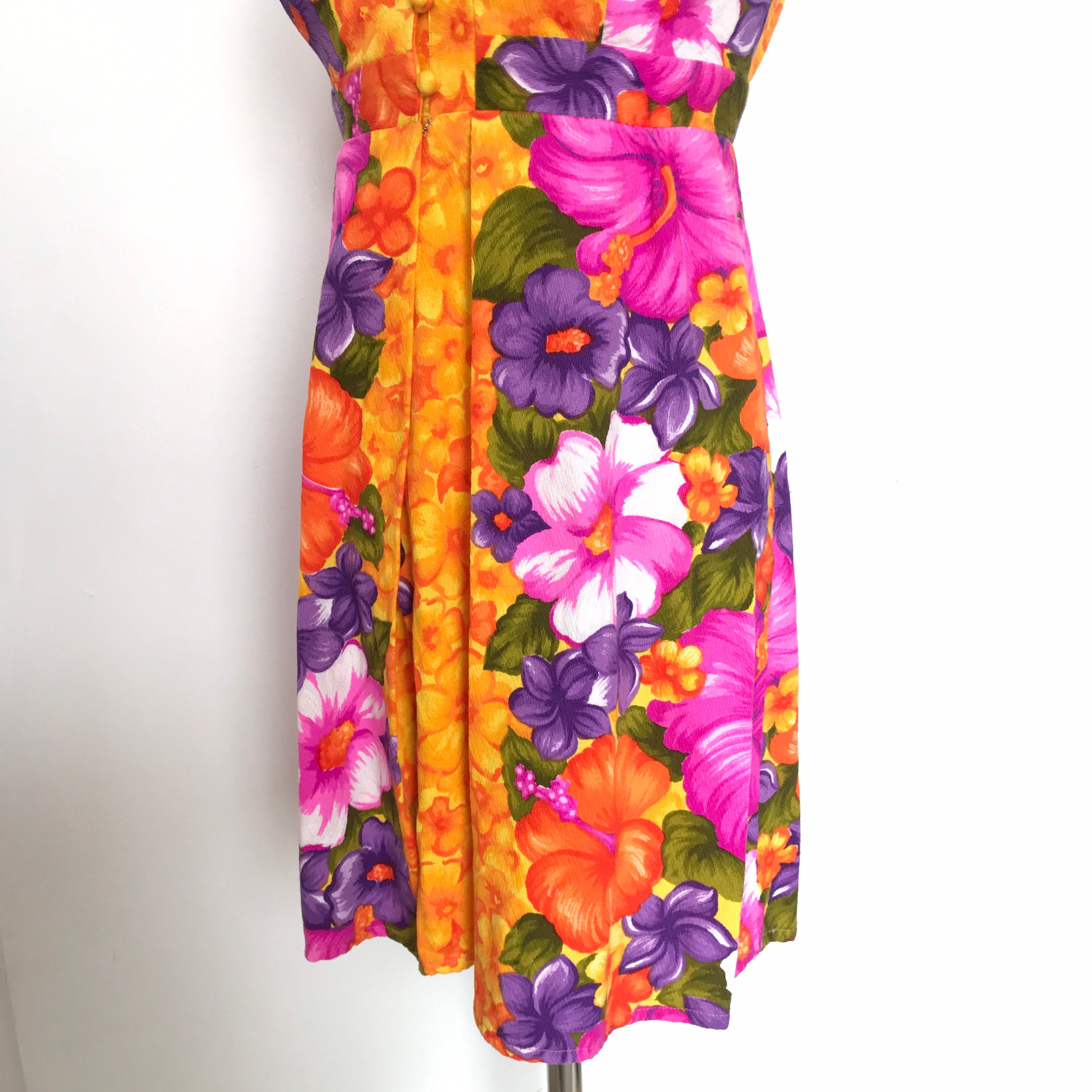 Vintage Hawaiian dress, 1960s shift dress, hawaiian dress, tiki print