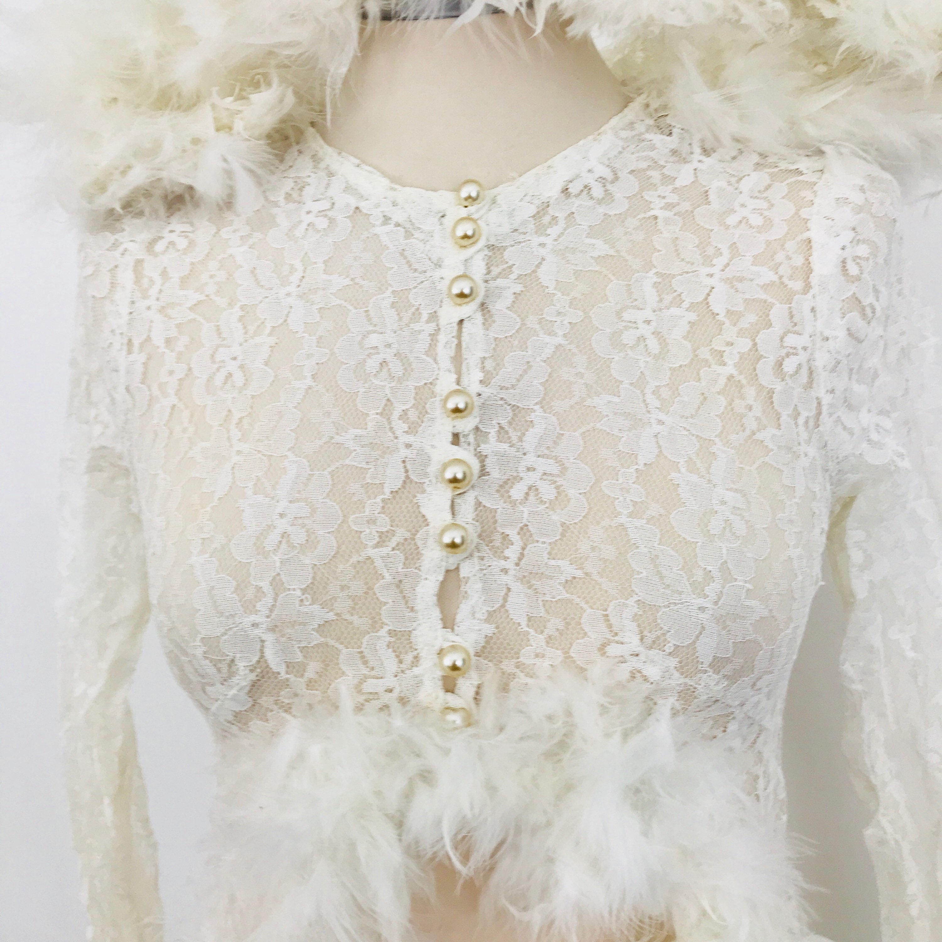 Vintage White Lace Hooded Cape Feather Trim Wedding Veil Long Net