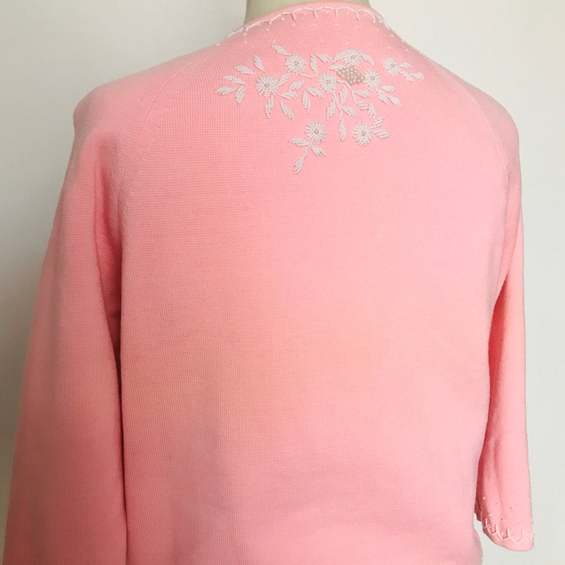 Vintage suit,50s suit,60s suit,Mod suit,knitted suit,candy pink,straight skirt,jacket,beaded,UK 16,elasticated skirt,wedding,white beading,