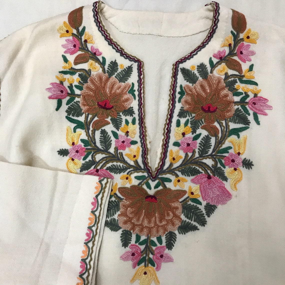 Vintage tunic Yemenite embroidery vintage kaftan Yemen | Etsy