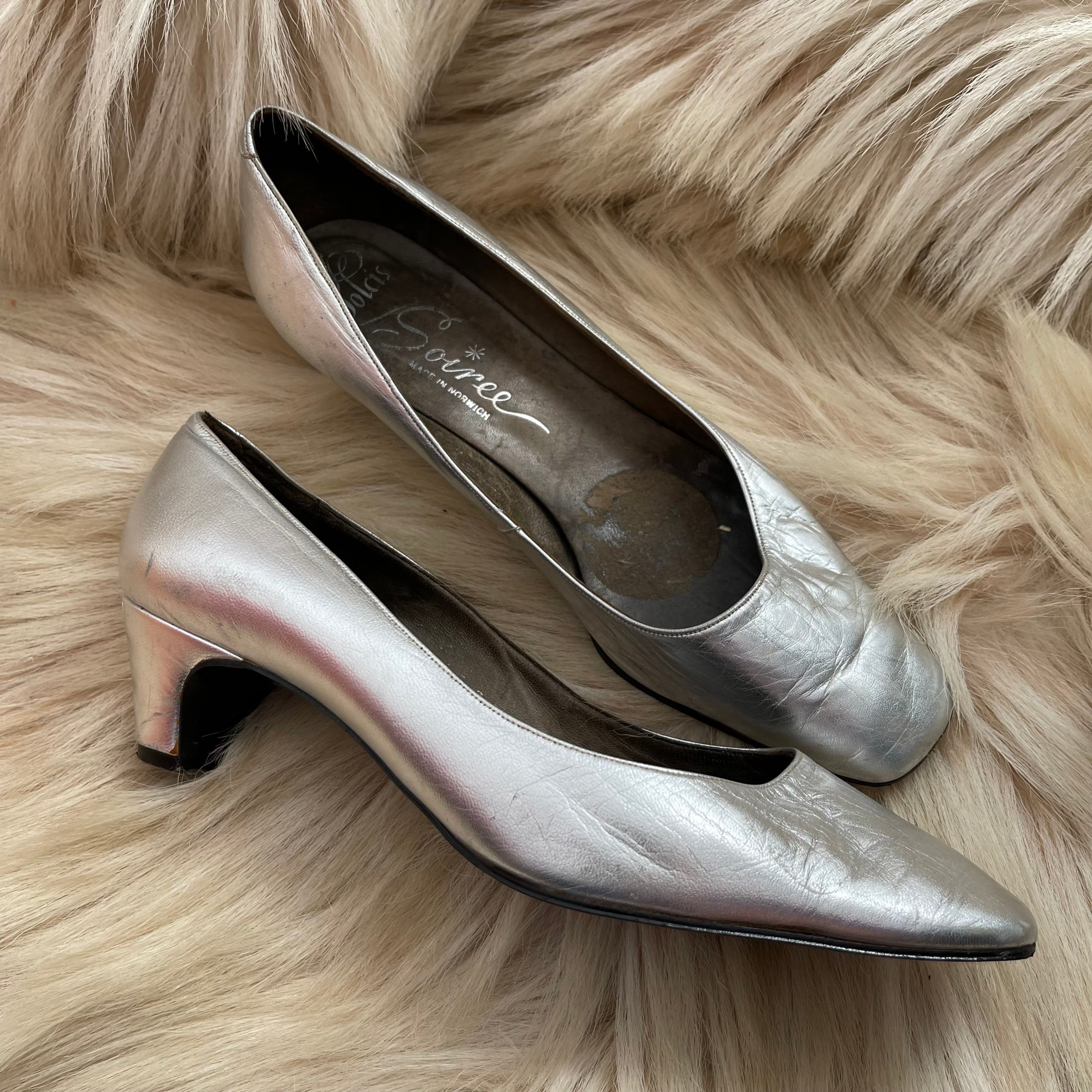 Jaren 1960 schoenen 1960s pumps 60s hakken zilveren schoenen