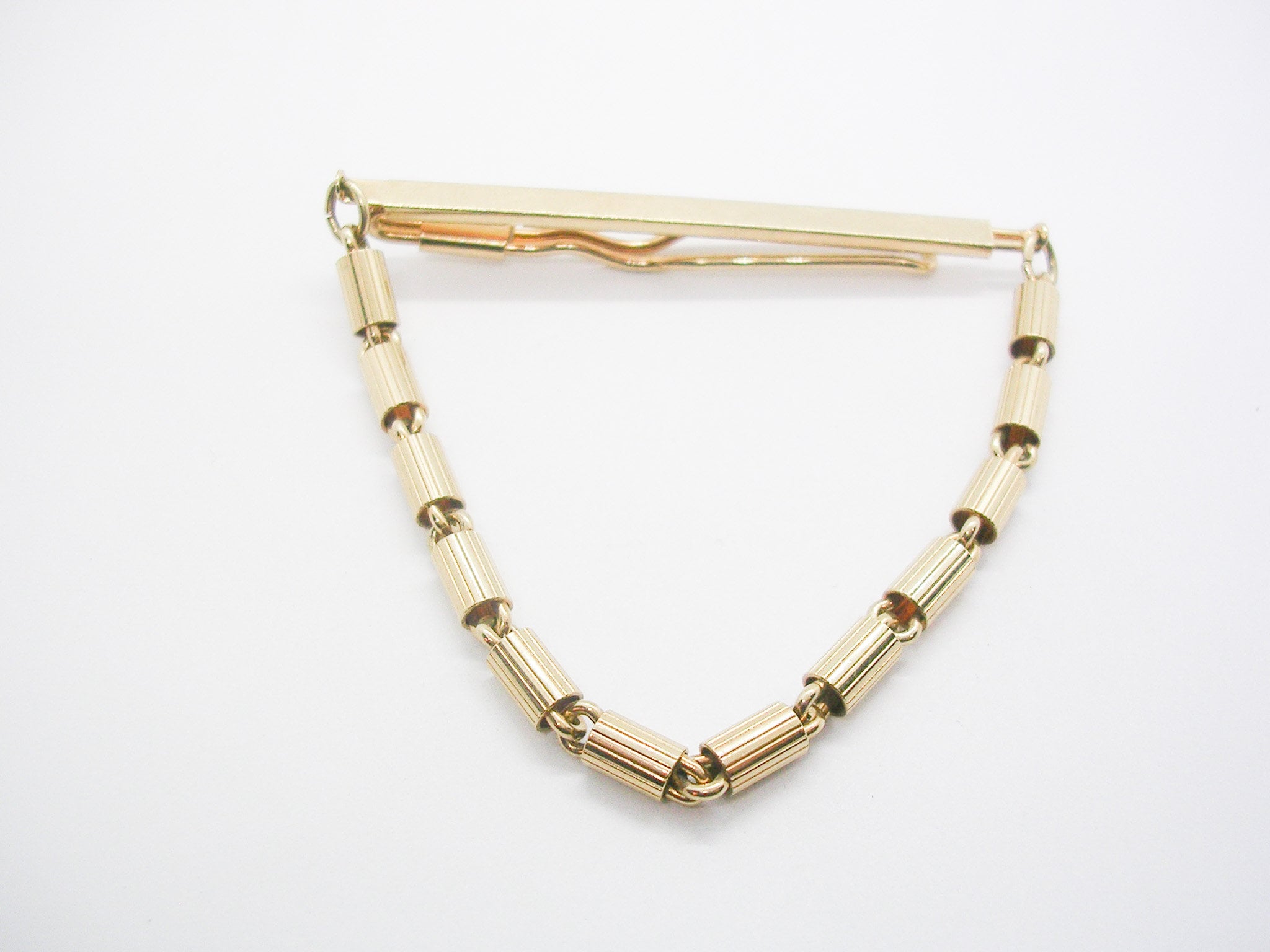 DNLKWGO Cadenas De Vientre De Metal Dorado Para Mujer, Cadena De Cintura En Forma De Corazón, Correa Ajustable, Aleación, No Es Una Piedra Preciosa