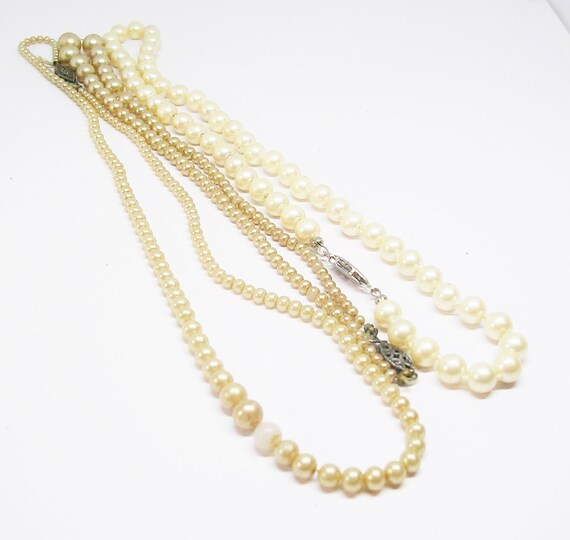 Vintage Glass Pearl Necklaces Lot of 3 Mid Centur… - image 3