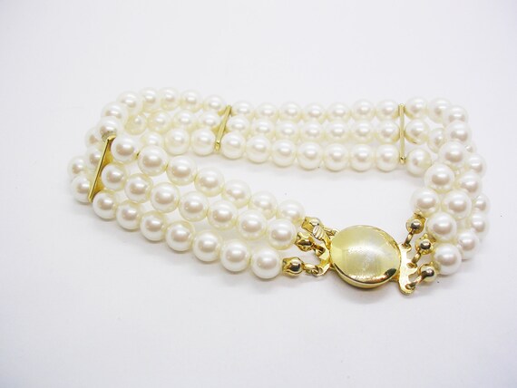 Vintage Triple Strand Faux Pearl Bracelet - image 2