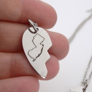 Best Friends Custom long distance friendship State Necklaces USA ldrship best friends bff gift for friend sisters brothers siblings image 9