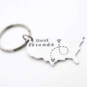 Long distance Best Friends USA Map Gift keychain image 3