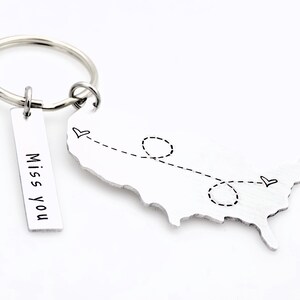 Long distance gift for girlfriend boyfriend couples anniversary going away gift for her or for him state usa keychain with custom tag gift image 2