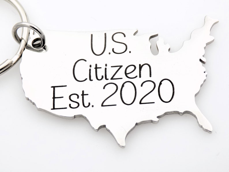 Custom US Citizen Gift, Choose your year on this laser engraved USA map keychain. image 4