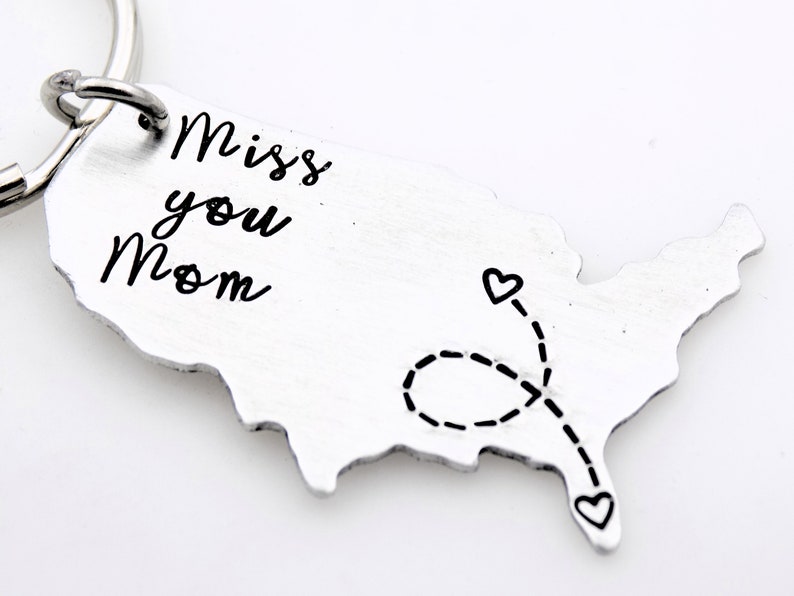 USA Map keychain Long distance Mother College going away gift Miss you Mom Custom with your states Mother's Day gift from daughter or son image 1