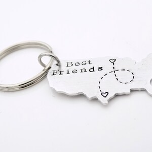 Long distance Best Friends USA Map Gift keychain image 9