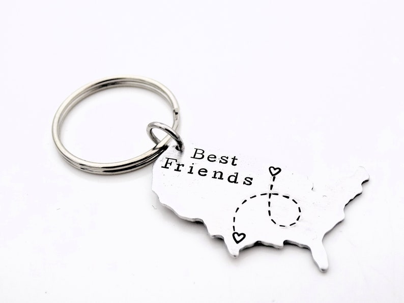 Long distance Best Friends USA Map Gift keychain image 8