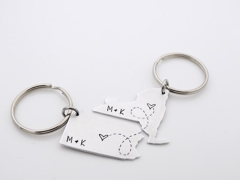 Long distance state keychain gift, USA state to state image 4