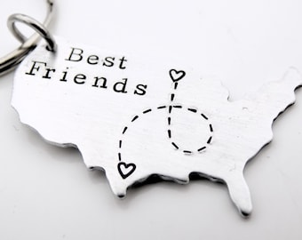 Long distance Best Friends USA Map Gift keychain