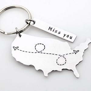 Long distance gift for girlfriend boyfriend couples anniversary going away gift for her or for him state usa keychain with custom tag gift image 5