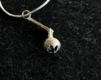 Sterling silver gumnut jewellery - gumnut necklace - Australian jewellery