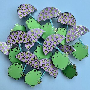 Frog with Smiley Face Umbrella Pin