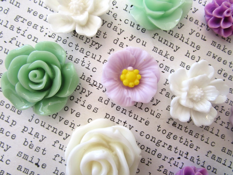 Fridge Magnets Locker Magnet Art Boards Hostess Gift 12 pc Flower Magnets Strong Magnets Green Wedding Favor Lavender and White