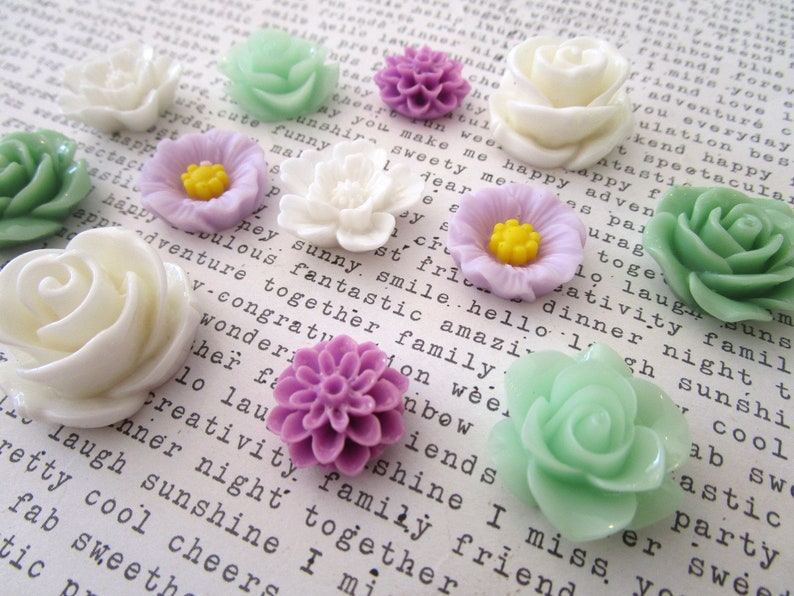 Fridge Magnets Locker Magnet Art Boards Hostess Gift 12 pc Flower Magnets Strong Magnets Green Wedding Favor Lavender and White