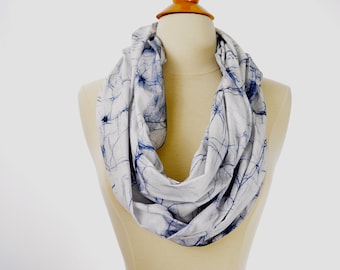 Cotton white n Navy Infinity scarf,winter scarf.Batik Blue & White scarf.Hand made batik scarf,hand painted cotton scarf.Batik jersey scarf