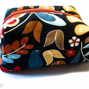 small TOILETRY BAG, pencil case, Blumenfreude, cotton image 1