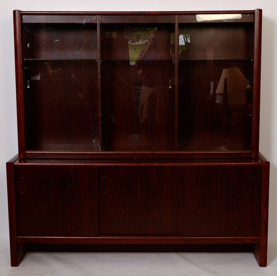 Danish Modern Rosewood Hutch China Cabinet Credenza Sideboard