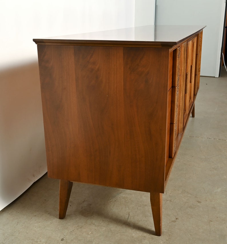 Bassett Mayan Walnut Credenza Long Dresser Mid Century Modern image 5