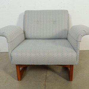 Wing Chair Lounge Chair Milo Baughman Style Mid Century Modern image 2