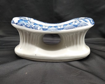 Japanese Geisha Headrest Takamakura high Pillow. Vintage high Pillow Used by Geisha Decorated in Flower Fan and Bamboo on Blue on White Etsy