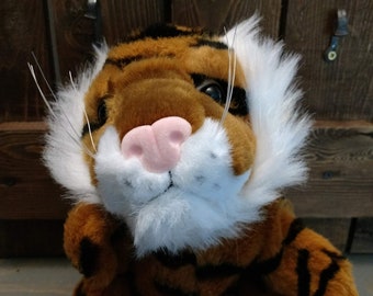 steiff tiger hand puppet