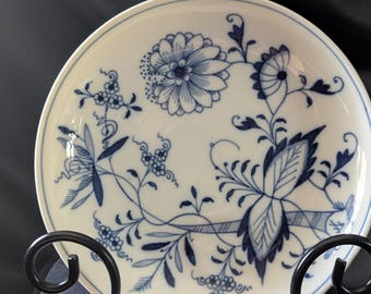 Antique Meissen Porcelain Blue Onion 5.625