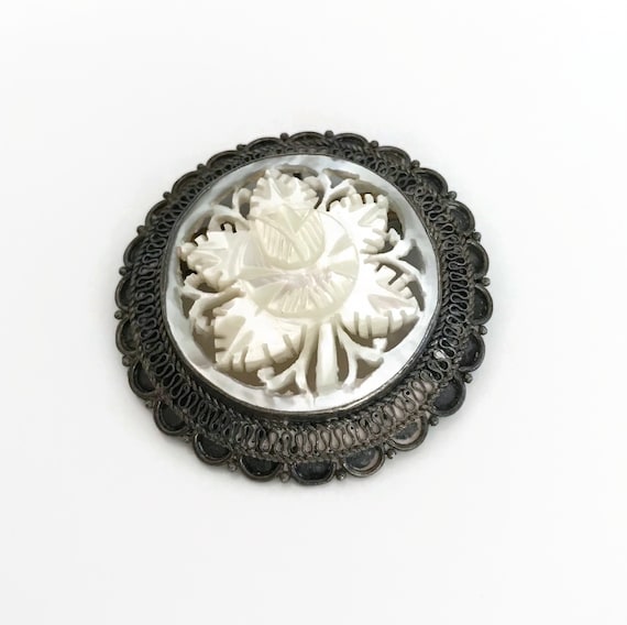 Antique Mother of Pearl Brooch Pendant, Victorian… - image 3