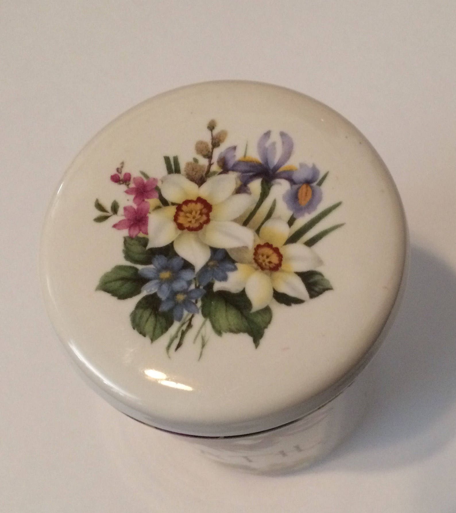Vintage Bathroom Decor Bath Jar Made in England Vintage - Etsy
