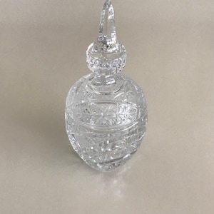 Vintage Covered Candy Dish cut and etched glass
