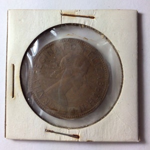 1964 Queen Elizabeth Penny, Bronze Penny, old coins, vintage coins, England