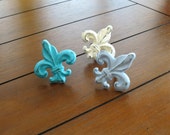 Fleur De Lis Cast Iron Knobs Choose from 40 Colors Cabinet Drawer Door Pulls French Country Dresser Handles Furniture Hardware