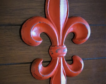 Fleur de Lis Sign Symbol / Fire (Reddish) Orange or Pick Color / Cast Iron Shabby Chic Wall Metal Art / Paris Apartment / French Country