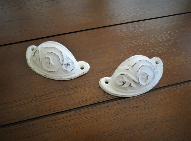 Shabby Chic Dresser Drawer Pull Cast Iron Cabinet Knob Antique White Drawer Handle Antiqued Vintage Retro Farmhouse Style Pick Color