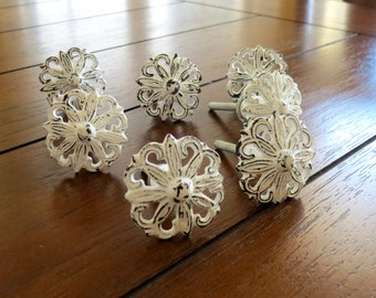 Cottage Chic Knobs / Drawer or Desk Knobs / Dresser Drawer Pulls / Distressed White Knobs / Shabby Chic Style / Cabinet Handles