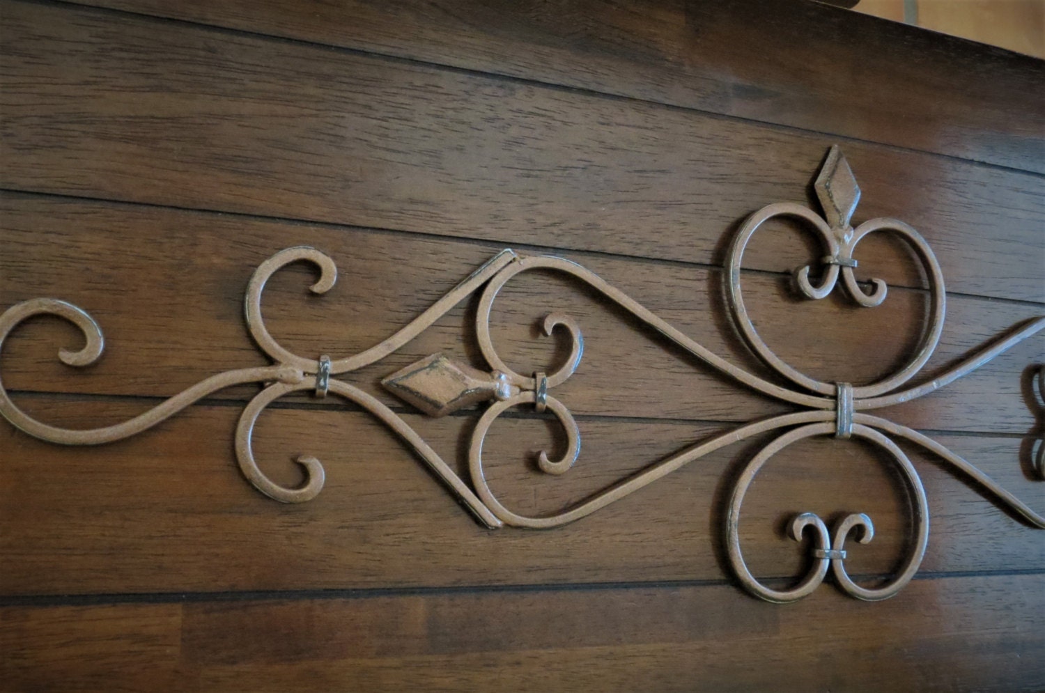 Eentonig kanker Kwade trouw Fleur de Lis metalen wanddecoratie / gerolde smeedijzeren muur - Etsy België