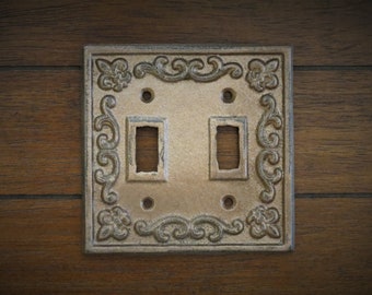 Cast Iron Double Light Switch Plate: Aged Copper Fleur de Lis