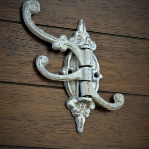 Farmhouse Wall Hook / Cast Iron Hook / French Cottage / Silver or Pick Color /Mud Room Hanger / Jewelry Holder / Swing Hook / Swivel Hanger