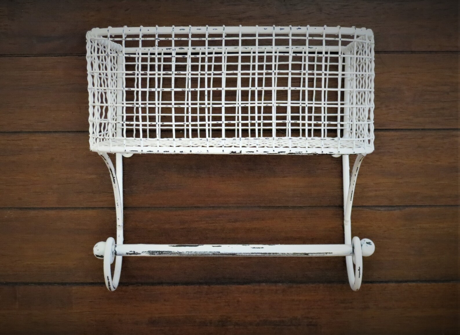 Decorative Metal Wire Hanging Basket With Rod / Farmhouse Etsy