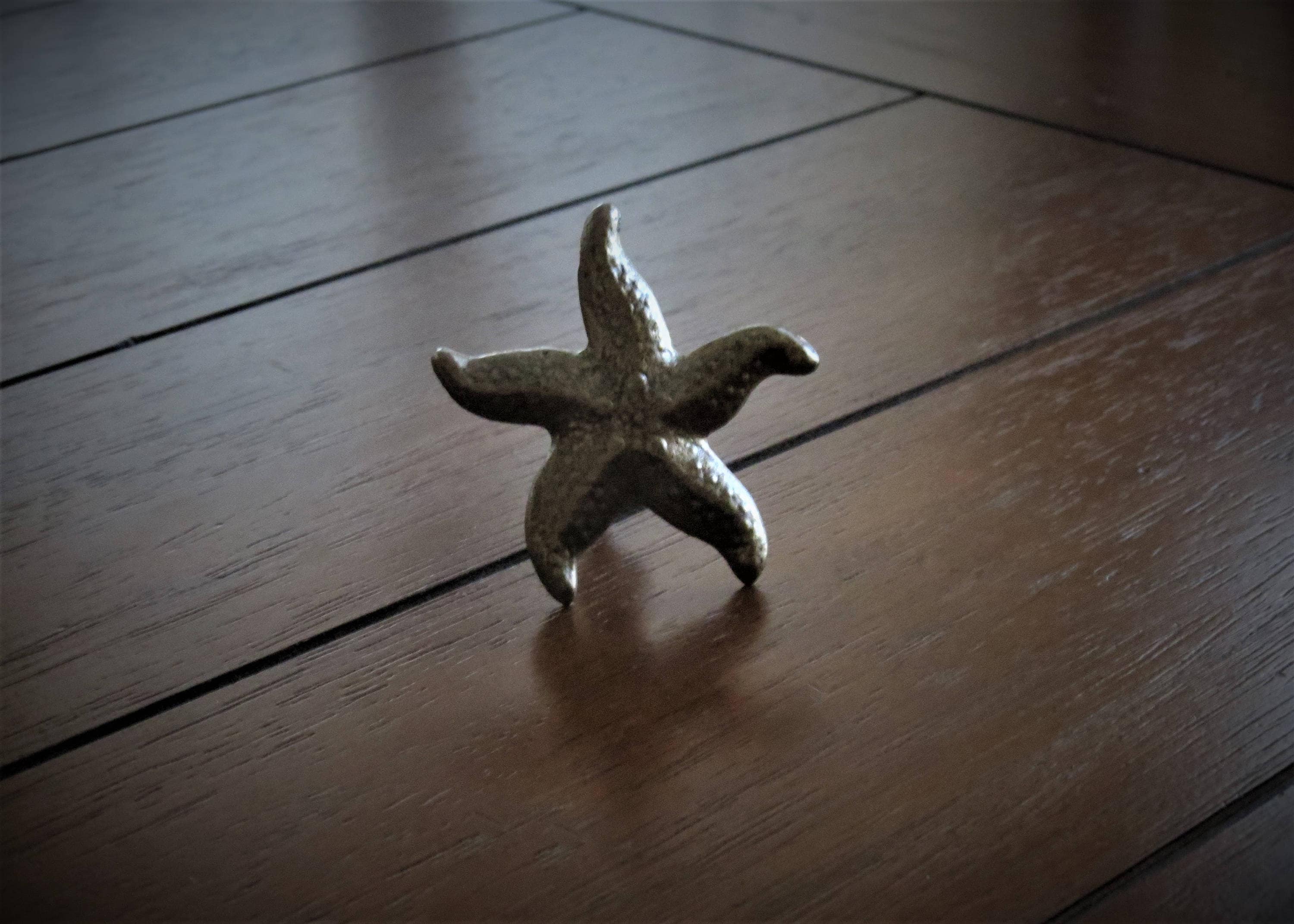 Set Of 6 Coastal Collecton Starfish Drawer Knobs In Copper - 